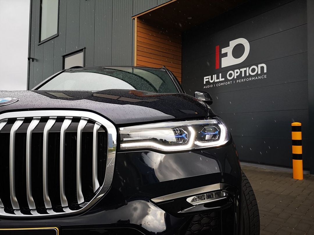 BMW X7 40I Tuning Maxhaust Pedalbox 2