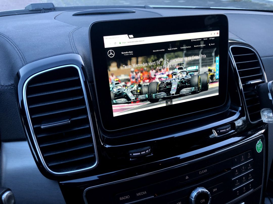 Mercedes GLE Met Internet TV En 4G Router (4)