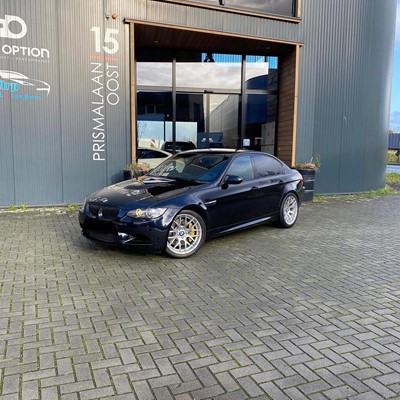 BMW E90 M3 01